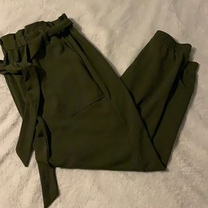 NWOT Plus Size Paper-bag Waist Joggers!